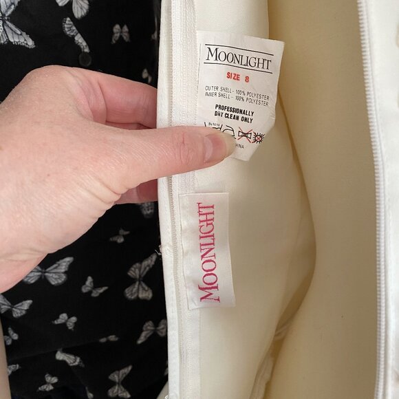 1) Wedding Gown: The Longest Train - Picture 4 of 16